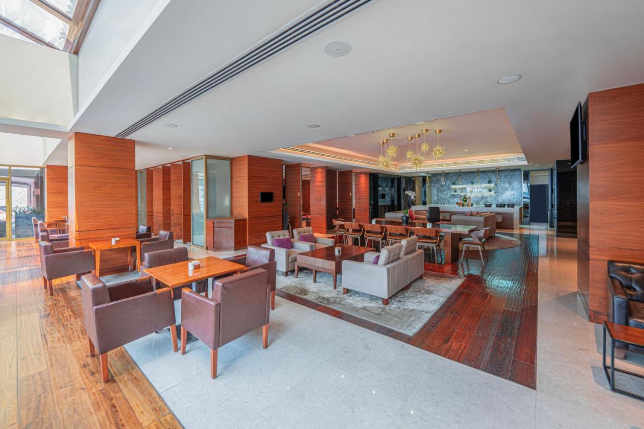 Hyatt Regency - Corniche होटल