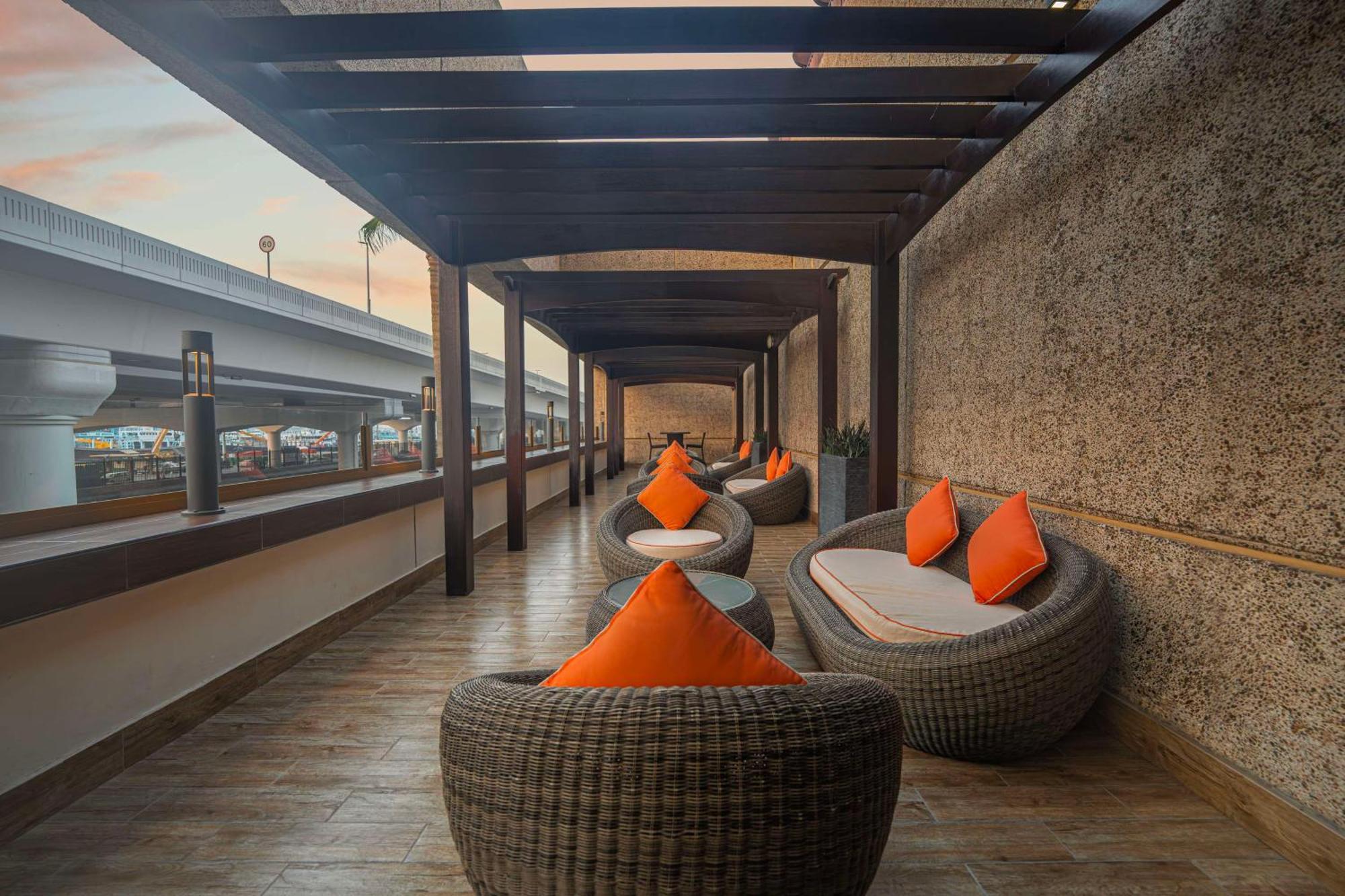 Hyatt Regency - Corniche होटल Dubai